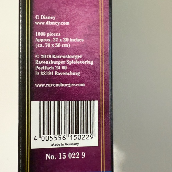 Ravensburger Villainous Captain Hook 1000-Piece Puzzle - Purple and Gold - Picture 4 of 6